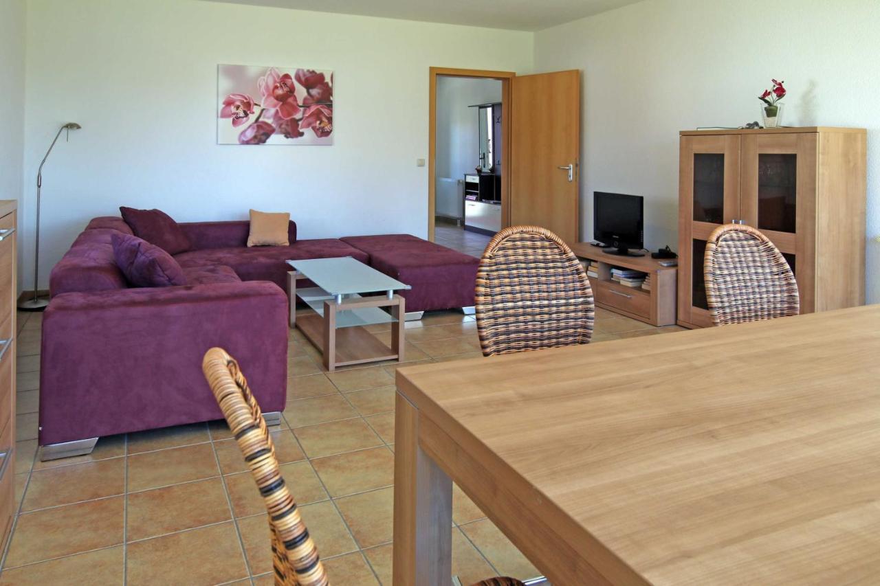 Ferienhaus Luessvitz Ummanz Esterno foto