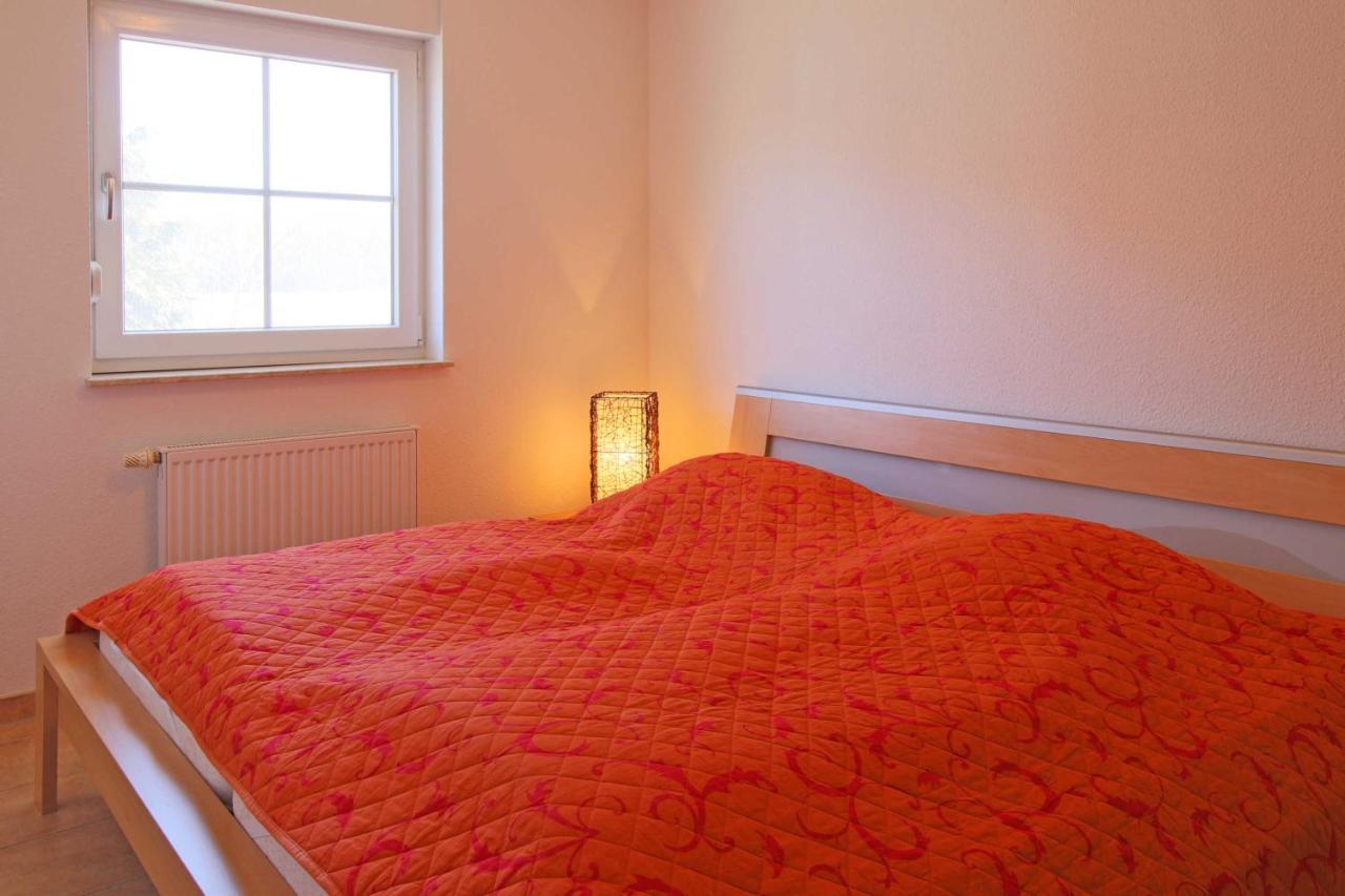 Ferienhaus Luessvitz Ummanz Esterno foto